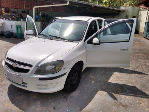 Imagem 1 de 10 de Chevrolet Celta 2013 1.0 Lt Flex Power 5p