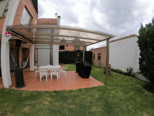 Casa En Guaymaral(bogota) Rah Co: 21-343
