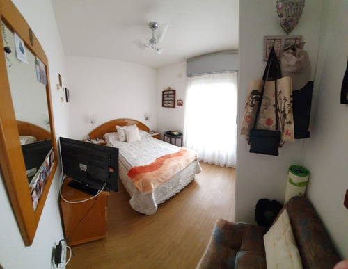 Imagen 5 de 12 de -apartamento 1 Dormitorio Con Patio, Prox. Tres Cruces.
