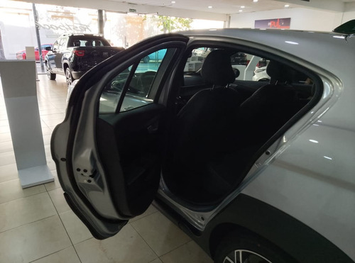 Fiat FASTBACK 1.3 T270 At6