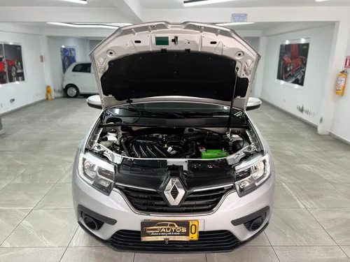 Renault Logan At 2023