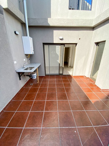 Imagen 20 de 22 de Nuevo Precio - Excelente Ph - 3 Amb - Pb Frente - Cochera Y Patio - A Estrenar