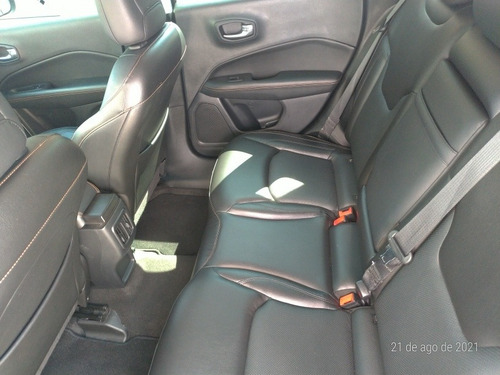 Imagem 8 de 11 de Jeep Compass 2018 2.0 Limited Flex Aut. 5p