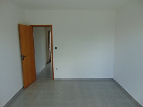 Imagem 19 de 30 de Excelentes Casas Duplex 02 Qtos Com Varanda, 02 Vagas Em Fase De Acabamento Na Melhor Localização Em São José Da Lapa. - Ca00362 - 70123472