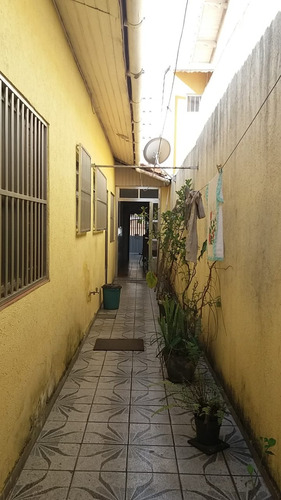 Imagem 3 de 14 de Casa 3 Qtos, Sala, Cozinha, Bom Quintal E Garagens $ 320.mil