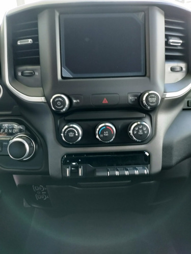 Imagen 4 de 15 de 2022 Ram 2500 Hd Slt Bighorn 4x4 6.4l 410hp At 8 Vel Abs Ac
