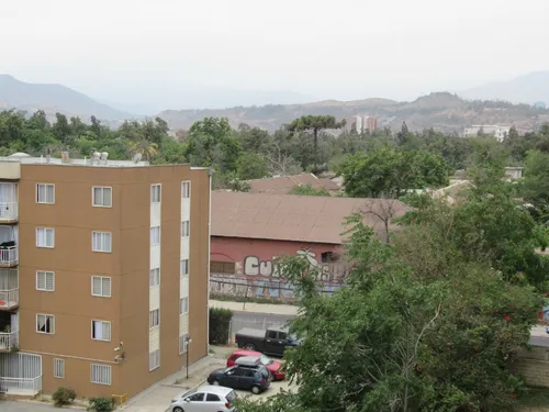 3 Dormitorios, 2 Baños, Prox Metro Hospitales