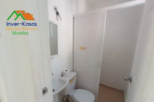 Casa En Venta En Oaxtepec, A Pie De Carrera Principal
