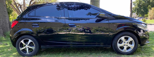 Imagen 6 de 22 de Chevrolet Onix 2018 1.4 Ltz 98cv