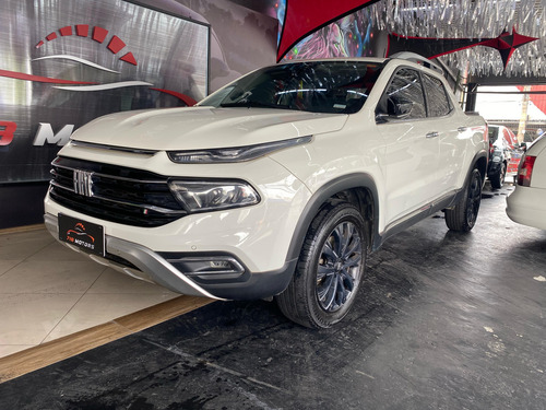 Fiat Toro 2.0 Volcano 4x4 Aut. 4p Automática