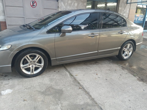 Imagen 2 de 15 de Honda Civic 1.8 Exs At 2006