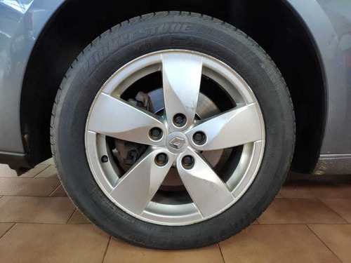 Imagem 10 de 14 de Renault Fluence Dynamique 2.0 16v Hi-flex Aut.