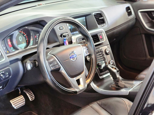 Volvo V60 V60 T-5 R-DESIGN 2.0 5p