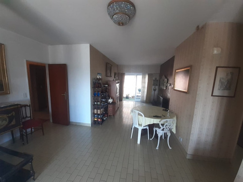 Imagen 11 de 20 de Departamento 4 Ambientes En Venta En Quilmes Centro