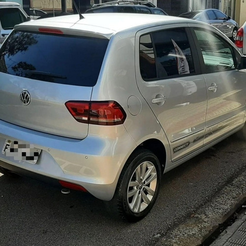 Imagem 8 de 10 de Volkswagen Fox 1.6