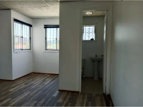Se Vende Terreno Con Oficinas, Jjprieto Con Salesianos