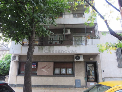 Imagen 21 de 21 de Departamento 4 Ambientes Al Frente Con Balcon 2° Por Escalera