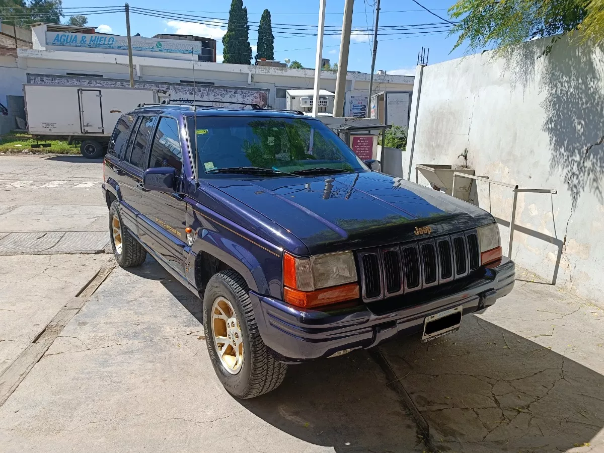 Jeep Grand Cherokee 2.5 Limited