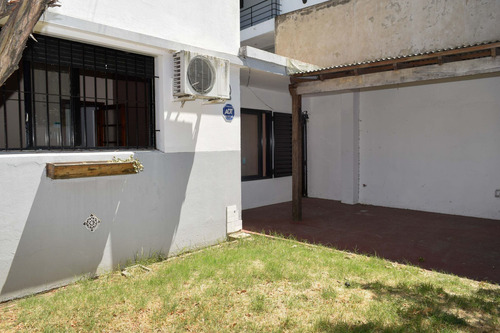 Imagen 11 de 30 de Venta De Casa En Berisso. Excelente Ubicación