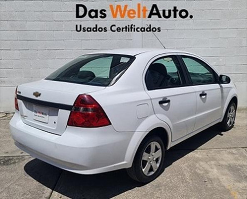 Imagen 6 de 11 de Chevrolet Aveo Ls J 4p L4 1.6l Aa Cd Mp3 Usb R-14 At 2017