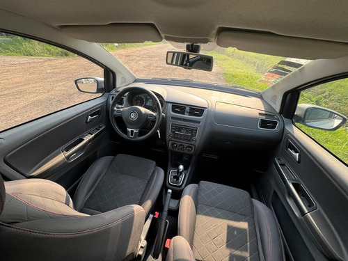 Volkswagen Suran 1.6 Imotion Highline