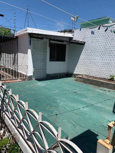 Casa Muy Segura 2 Dormitorios, Muy Luminosa Dueño Alquila