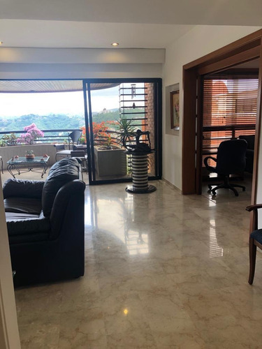 Imagen 5 de 15 de Alquiler Apartamento Colinas De Valle Arriba Baruta Caracas