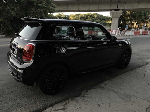 Mini Cooper S 2.0 F55 Look Jcw 192cv 2017