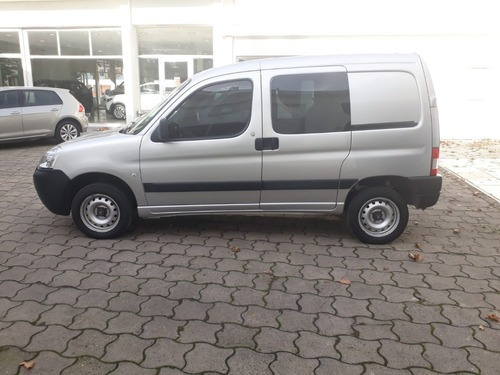 Imagen 2 de 7 de Peugeot Partner Urbana Comfort 1.4 2plc 2016 Romera Tandil