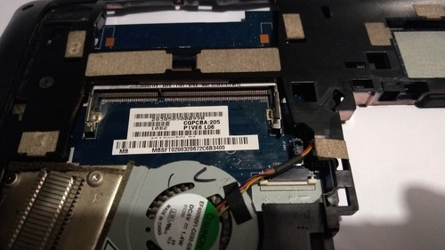 Imagen 5 de 8 de Acer Aspire One 722-0427 Por Piezas Precios En Descripción