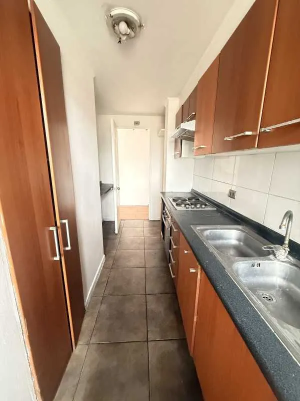 Imagen 3 de 19 de Amplio Departamento En Recoleta (127945)