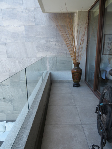 Acogedor, Amplio, 3d / 2b Calle Del Candil