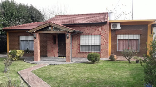 Casa En Venta General Rodriguez