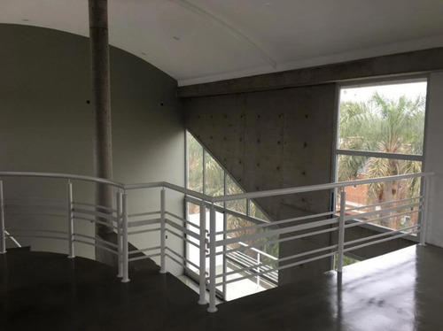 Loft A Estrenar 120m2 Con 2 Balcones Y 2 Cocheras, Florida