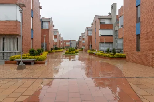 Casa En Arriendo En Colina Campestre. Cod A23903