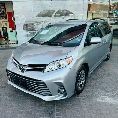 Toyota Sienna 3.5 Xle At