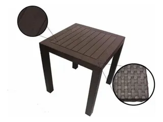 Mesa De Plastico Tipo Rattan 70x70 Cm Desmontable