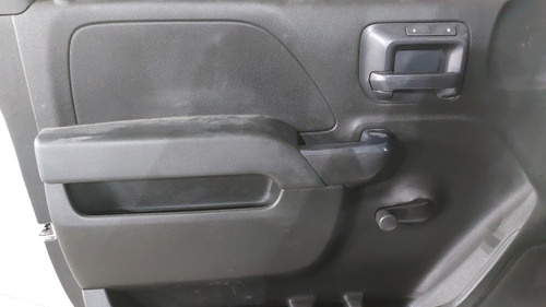 Chevrolet Silverado 1500 4.3 1500 CAB REG F V6 AT