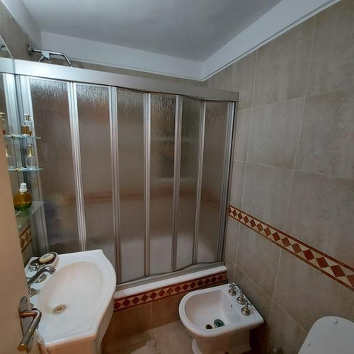 Imagen 10 de 18 de Larrea Al 1400 190 M2 Pb Con Jardin Apto Profesional 4 Ambientes