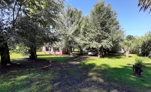 Casa Quinta Sobre Berutti, B° Peluffo, Cañuelas