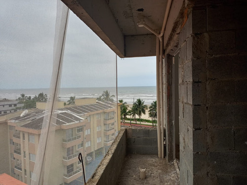 Imagem 1 de 12 de Am56 Apartamento 1 Dormitório- 30 M Praia- Parcela Direto C