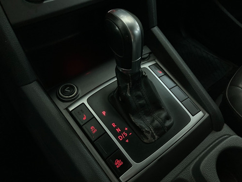 Imagen 14 de 15 de Volkswagen Amarok Highline 4x2 At 2016