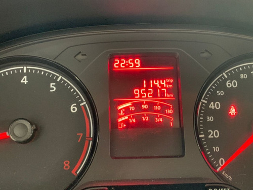Imagem 3 de 13 de Voyage Trendline 1.6 T.flex 8v 4p