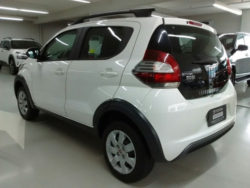 Fiat Mobi 2016/2017 8654