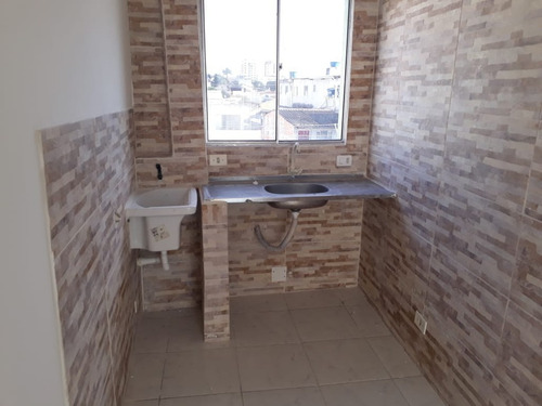 Imagem 1 de 4 de Casa Próximo Ao Atacadista Assaí Da Av Engenheiro Caetano Álvares - 1449