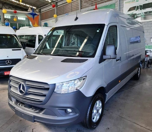 Imagem 1 de 9 de Sprinter Furgao Extra Longa