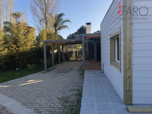 Casa En Barrio Privado En Jardines De Córdoba 4 Dormitorios Con Parrillero
