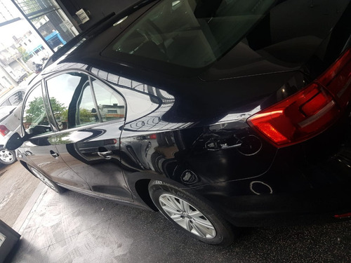 Imagen 3 de 11 de Volkswagen Vento