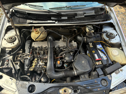 Peugeot 205 1.8 Gld Aa