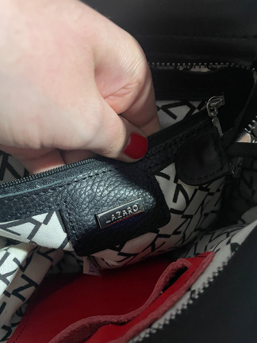 Cartera Bandolera Lazaro Siwa Cuero Negro Lisa (Usado)